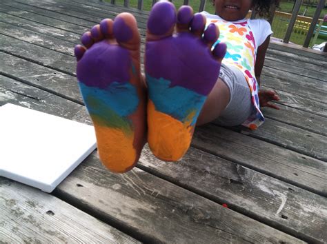 When Can I Paint My Babies Toes: A Journey Through Colors and Parenthood